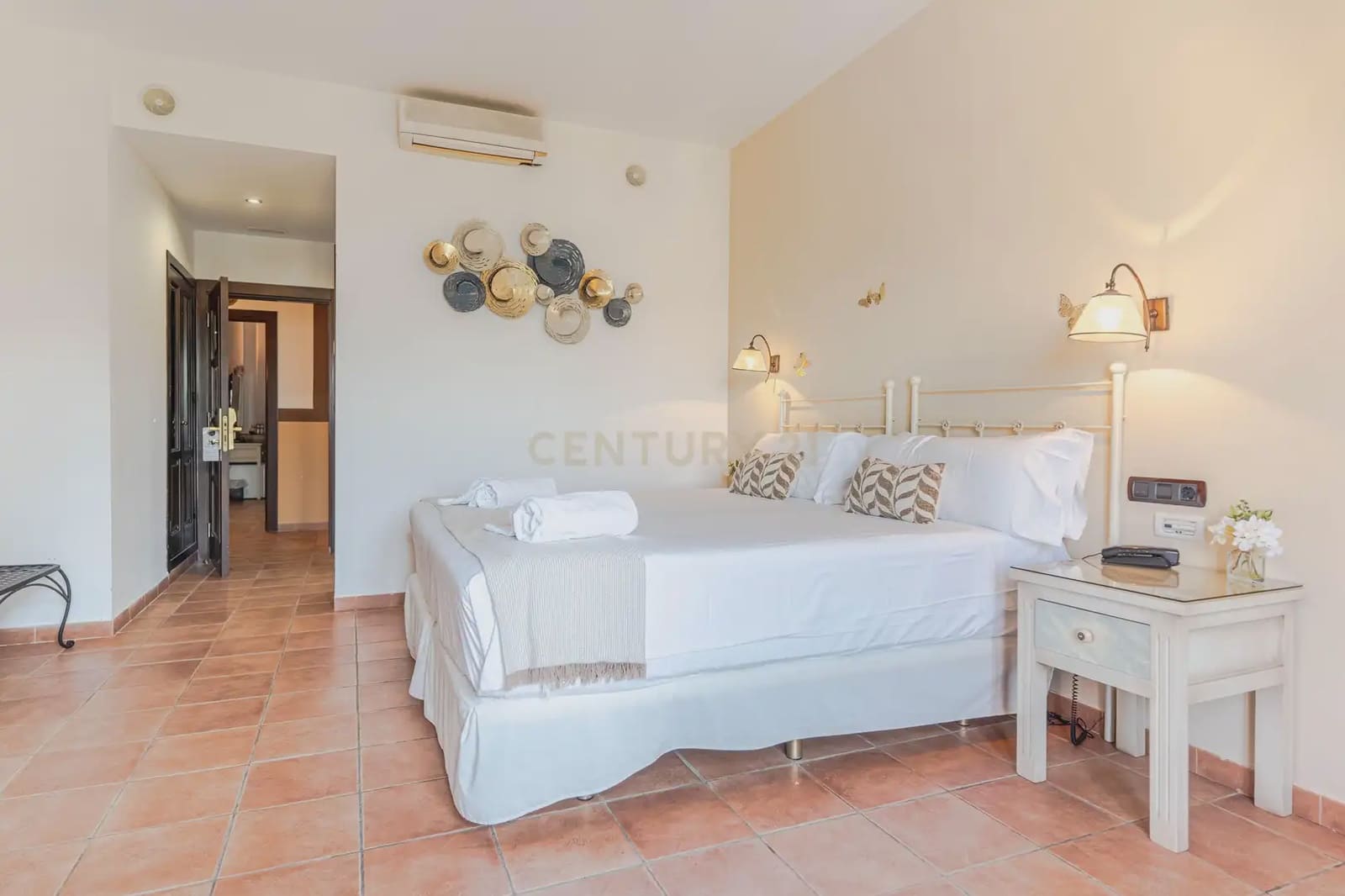 15 slaapkamer Hotel te koop in Cenes de la Vega met zwembad - € 1.600.000 (Ref: 9986241)