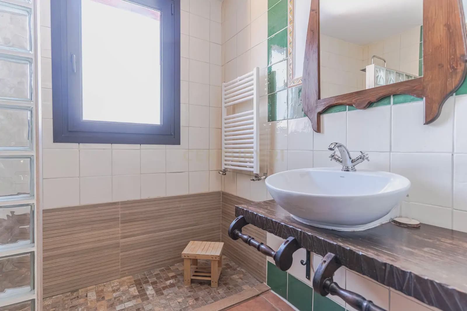 15 slaapkamer Hotel te koop in Cenes de la Vega met zwembad - € 1.600.000 (Ref: 9986241)