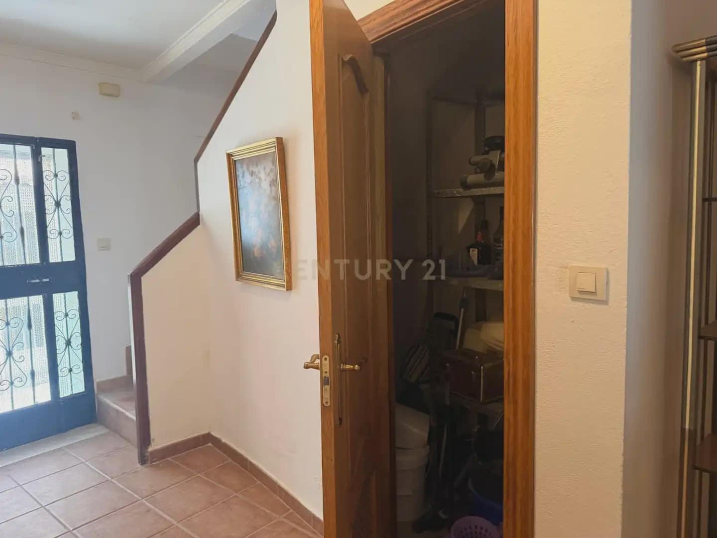 3 makuuhuone Omakotitalo myytävänä paikassa Otivar - 120 000 € (Ref: 9987341)