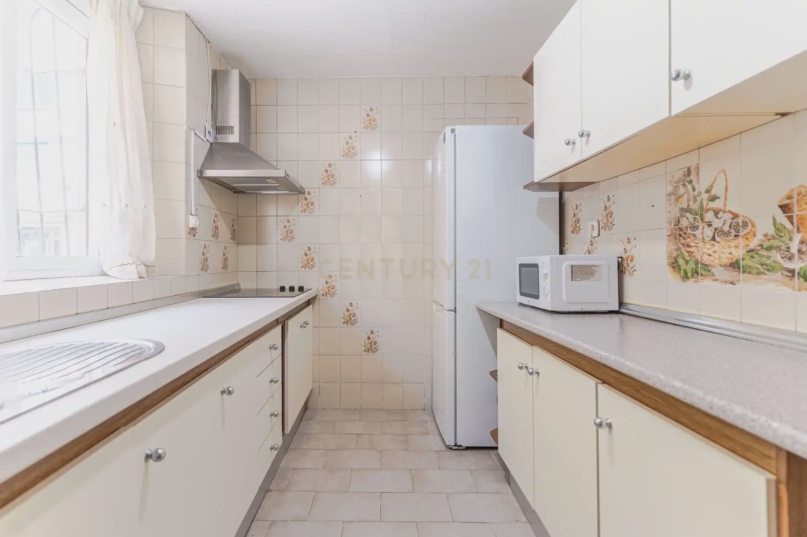 3 bedroom Flat for sale in Granada city - € 199,000 (Ref: 9994676)