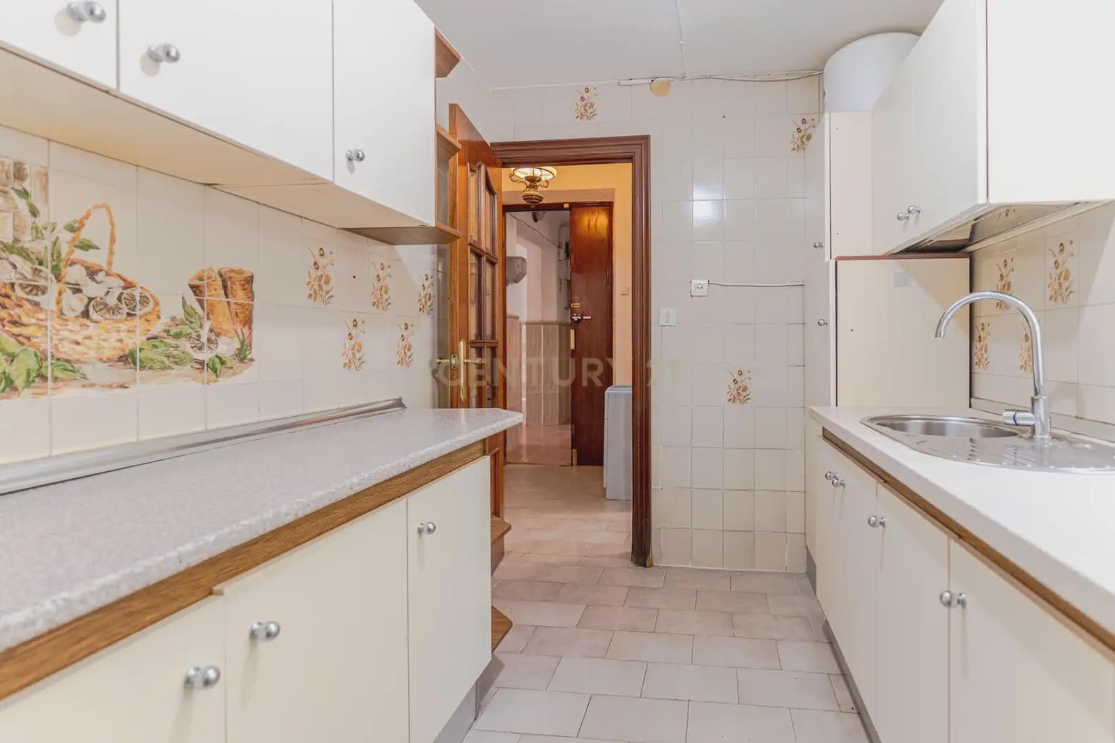 3 bedroom Flat for sale in Granada city - € 199,000 (Ref: 9994676)