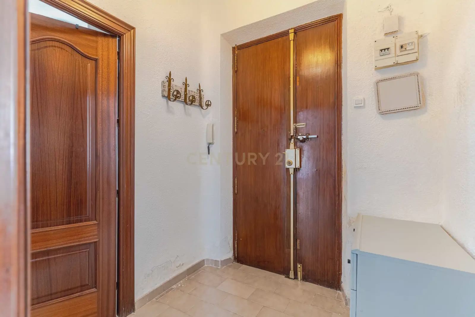 3 bedroom Flat for sale in Granada city - € 199,000 (Ref: 9994676)