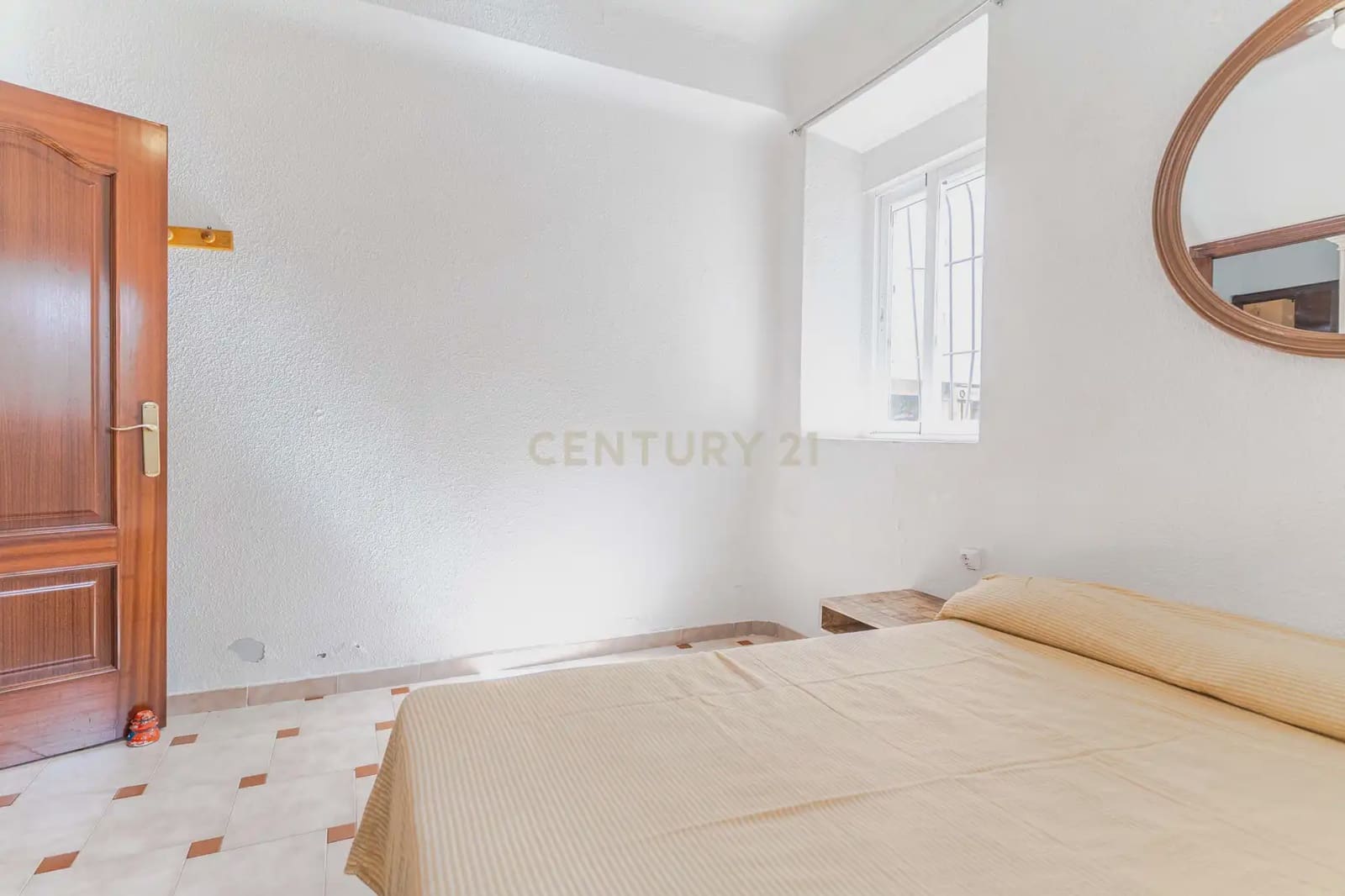 3 bedroom Flat for sale in Granada city - € 199,000 (Ref: 9994676)