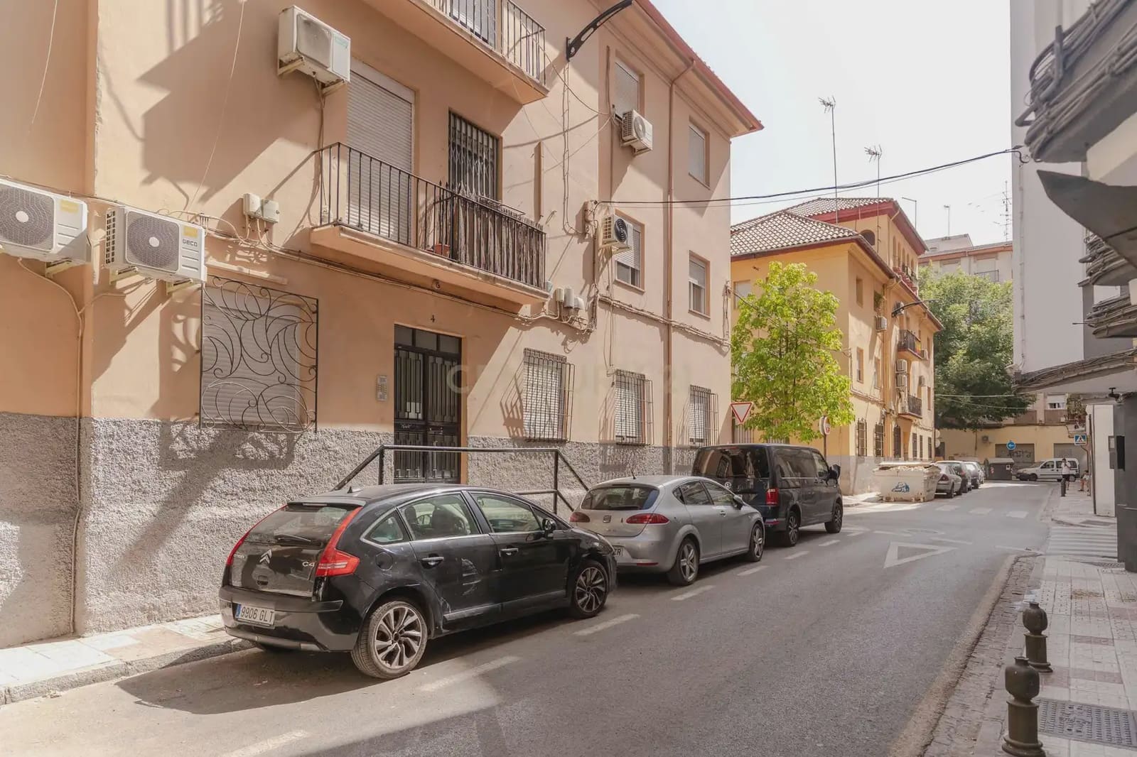 3 bedroom Flat for sale in Granada city - € 199,000 (Ref: 9994676)