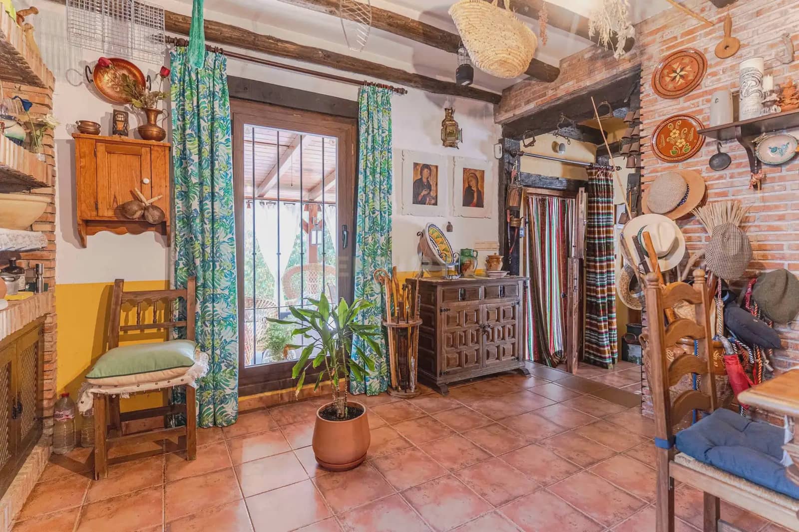 2 Zimmer Finca/Landgut zu verkaufen in Lanjaron mit Pool Garage - 1.300.000 € (Ref: 9996537)