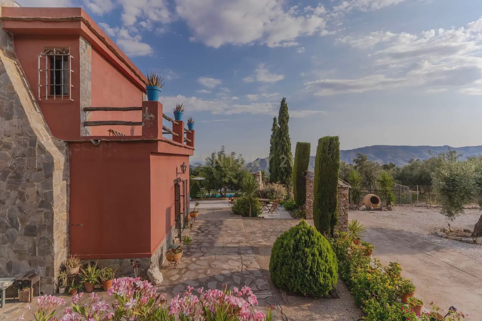 2 Zimmer Finca/Landgut zu verkaufen in Lanjaron mit Pool Garage - 1.300.000 € (Ref: 9996537)