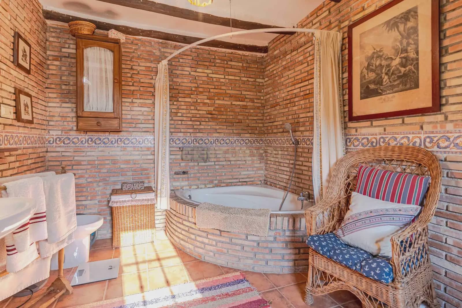 2 Zimmer Finca/Landgut zu verkaufen in Lanjaron mit Pool Garage - 1.300.000 € (Ref: 9996537)