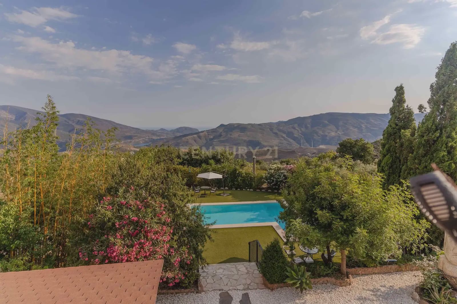 2 Zimmer Finca/Landgut zu verkaufen in Lanjaron mit Pool Garage - 1.300.000 € (Ref: 9996537)