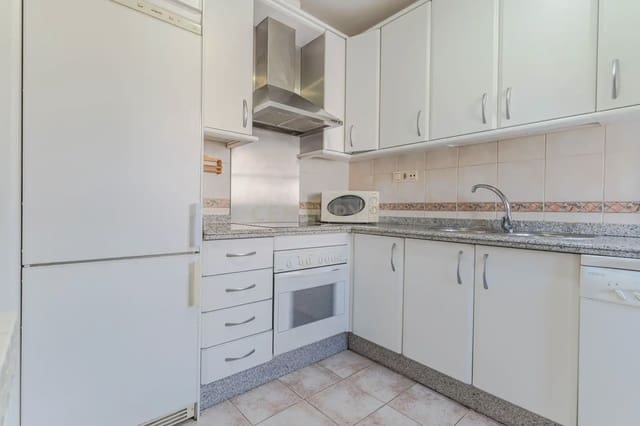 2 makuuhuone Asunto vuokrattavana paikassa Centro - Sagrario, Granada kaupunki - 800 € (Ref: 9997823)