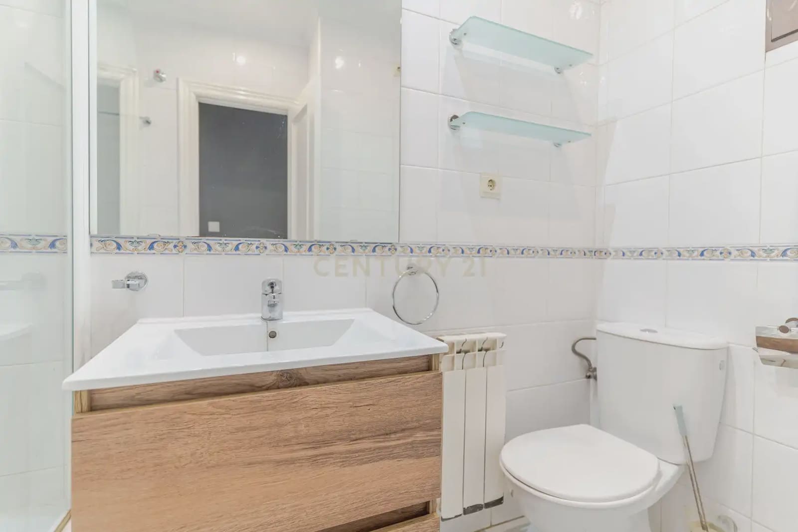 2 Zimmer Wohnung zu vermieten in Granada Stadt - 800 € (Ref: 9997823)