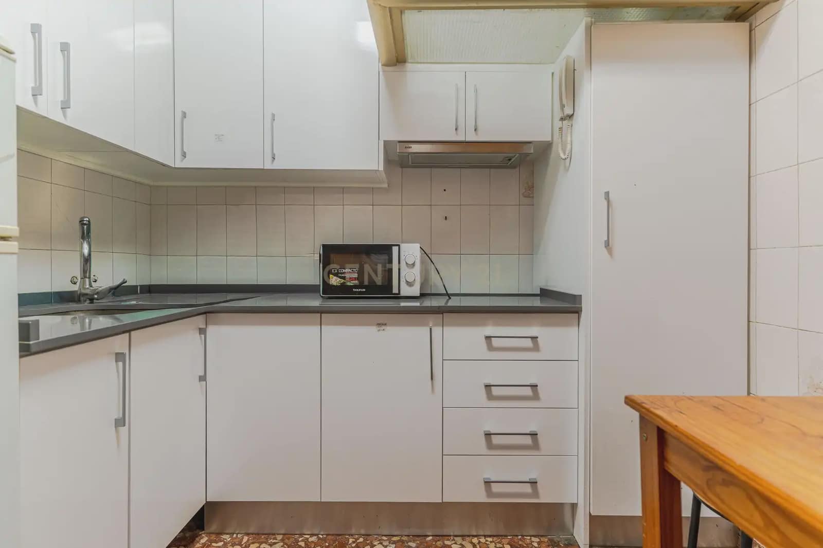 14 sypialnia Hotel na sprzedaż w Motril - 549 900 € (Ref: 9999840)