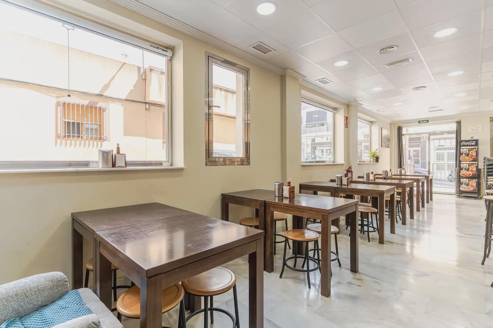 14 sypialnia Hotel na sprzedaż w Motril - 549 900 € (Ref: 9999840)