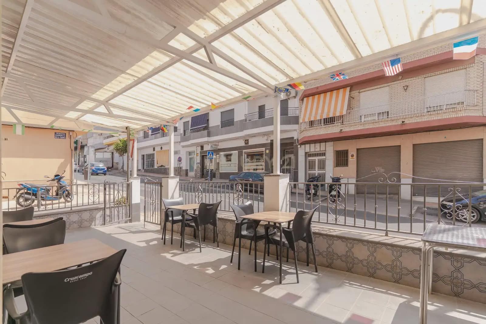 14 sypialnia Hotel na sprzedaż w Motril - 549 900 € (Ref: 9999840)