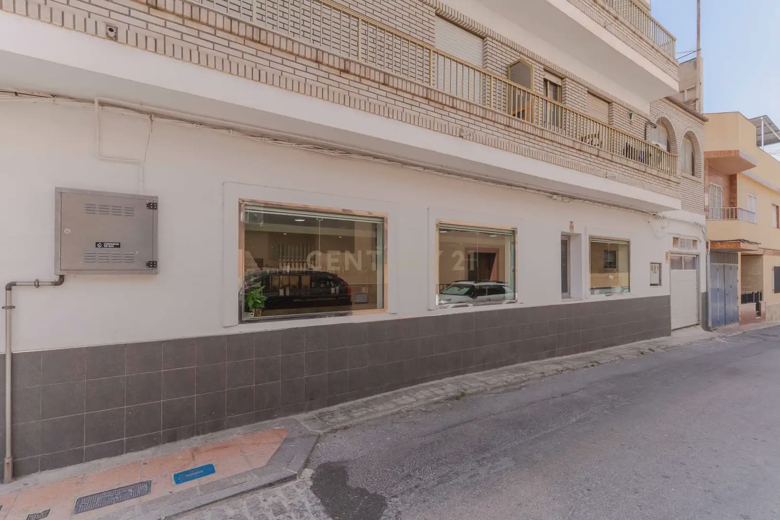 14 sypialnia Hotel na sprzedaż w Motril - 549 900 € (Ref: 9999840)