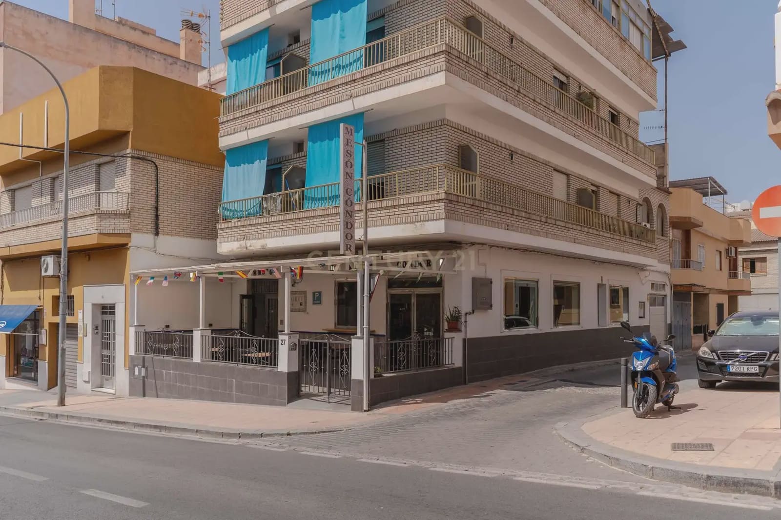 14 sypialnia Hotel na sprzedaż w Motril - 549 900 € (Ref: 9999840)