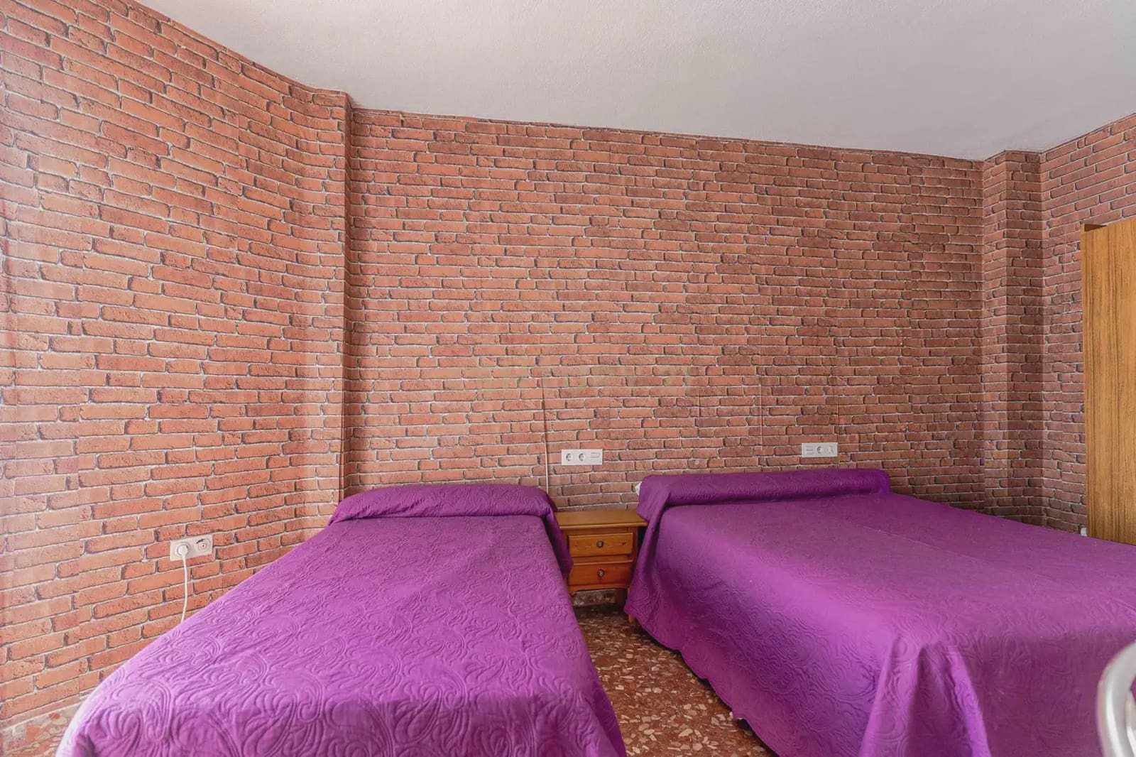 14 sypialnia Hotel na sprzedaż w Motril - 549 900 € (Ref: 9999840)