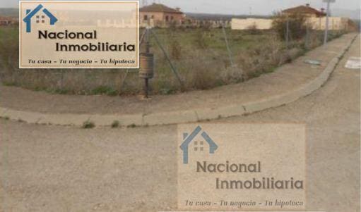 Building Plot for sale in Duruelo - € 24,900 (Ref: 9765347)