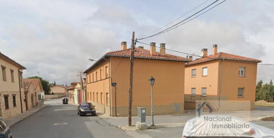 Commercial for sale in Fuentemilanos - € 6,000 (Ref: 9765349)