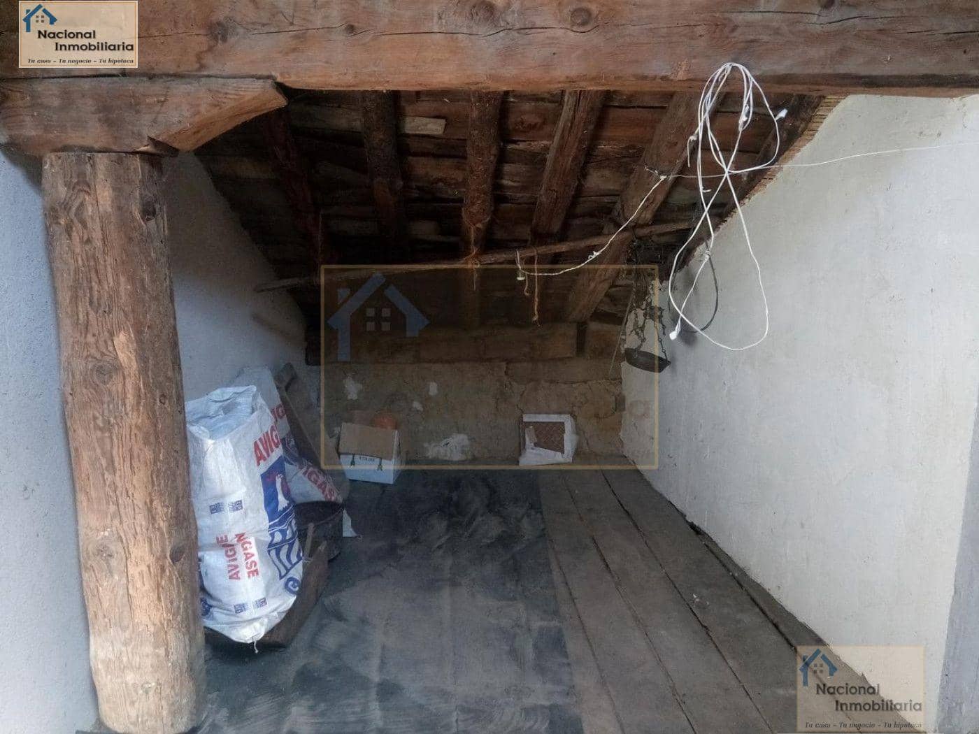 5 soverom Hus til salgs i Torre Val de San Pedro - € 63 000 (Ref: 9765350)