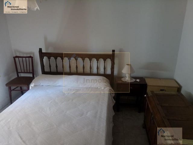 5 soverom Hus til salgs i Torre Val de San Pedro - € 63 000 (Ref: 9765350)