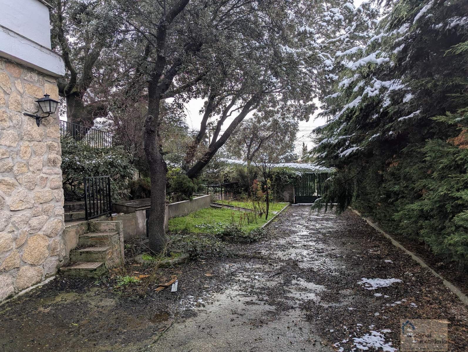 3 bedroom Villa for sale in Ituero y Lama with garage - € 170,000 (Ref: 9765352)