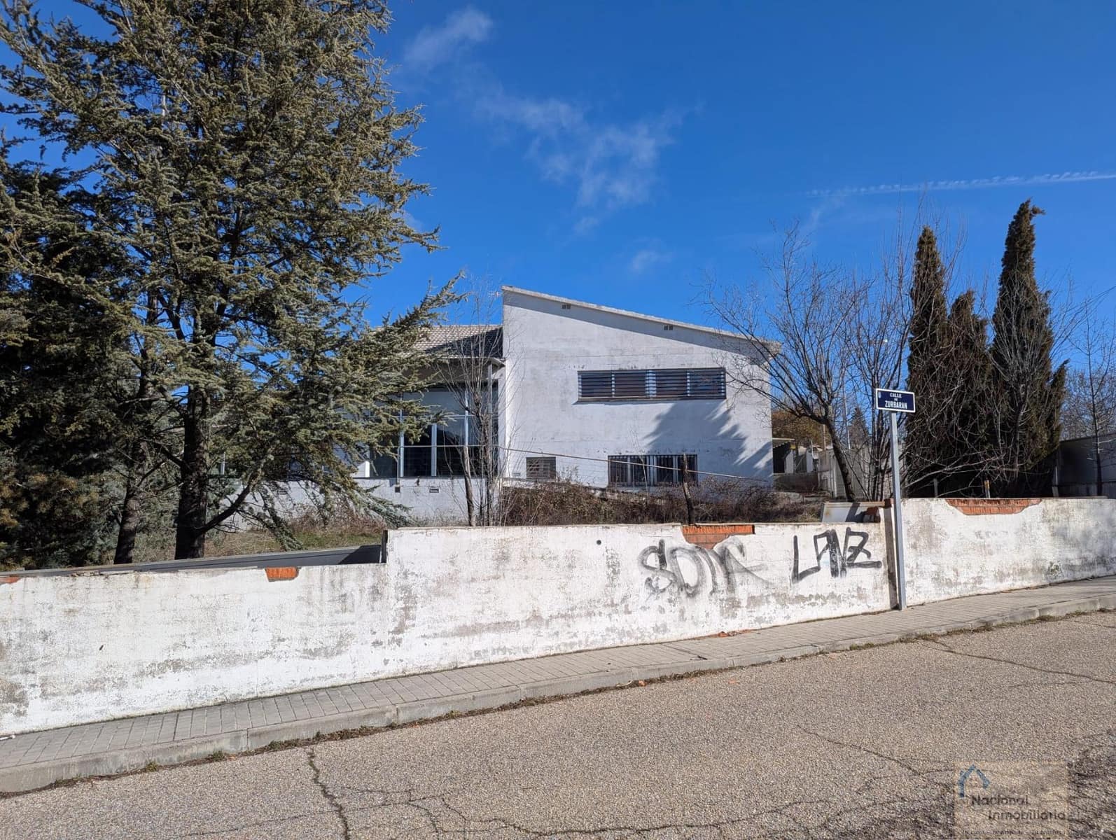 3 bedroom Villa for sale in Becerril de la Sierra with garage - € 545,000 (Ref: 9765353)