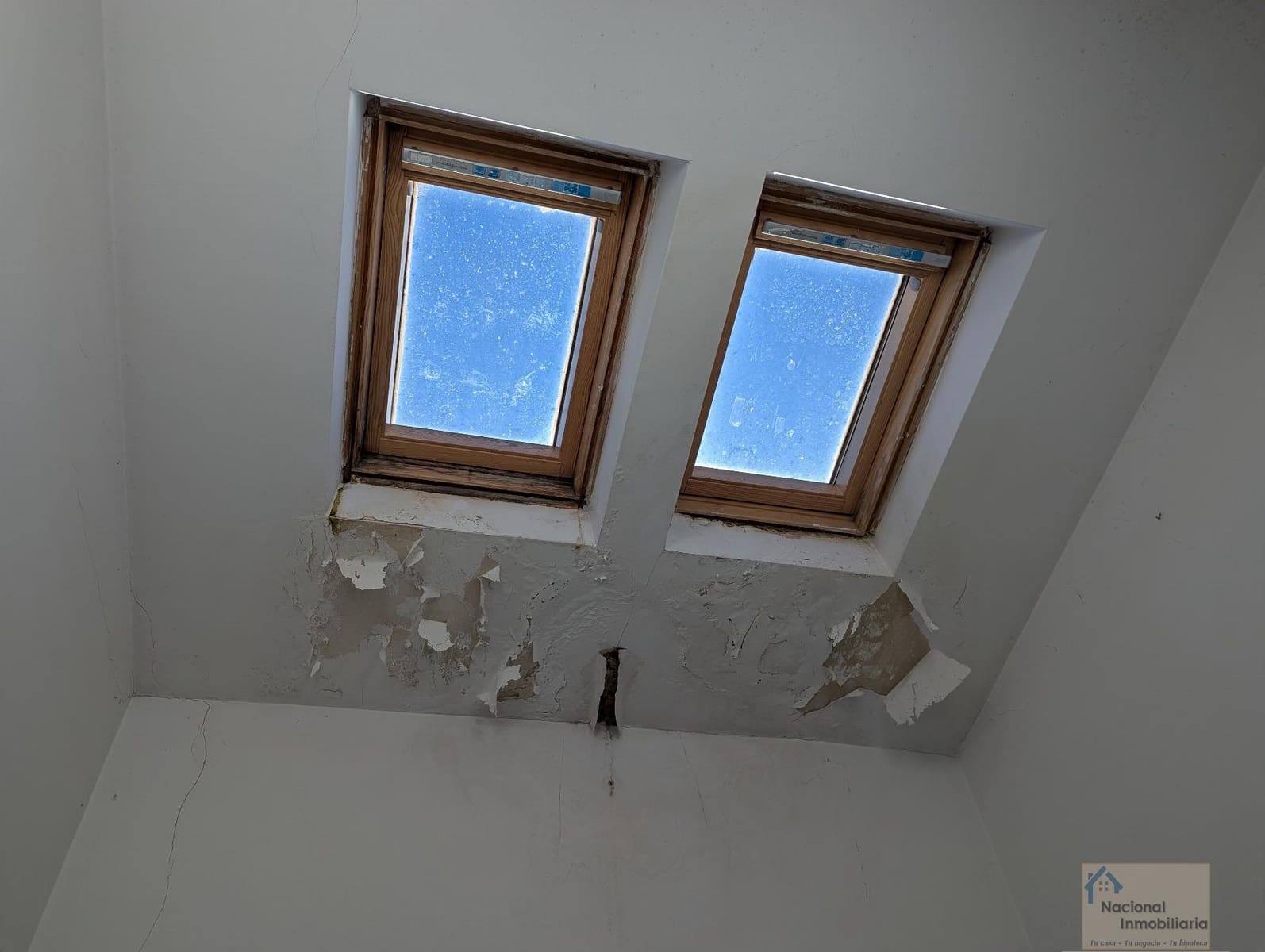 3 bedroom Villa for sale in Becerril de la Sierra with garage - € 545,000 (Ref: 9765353)