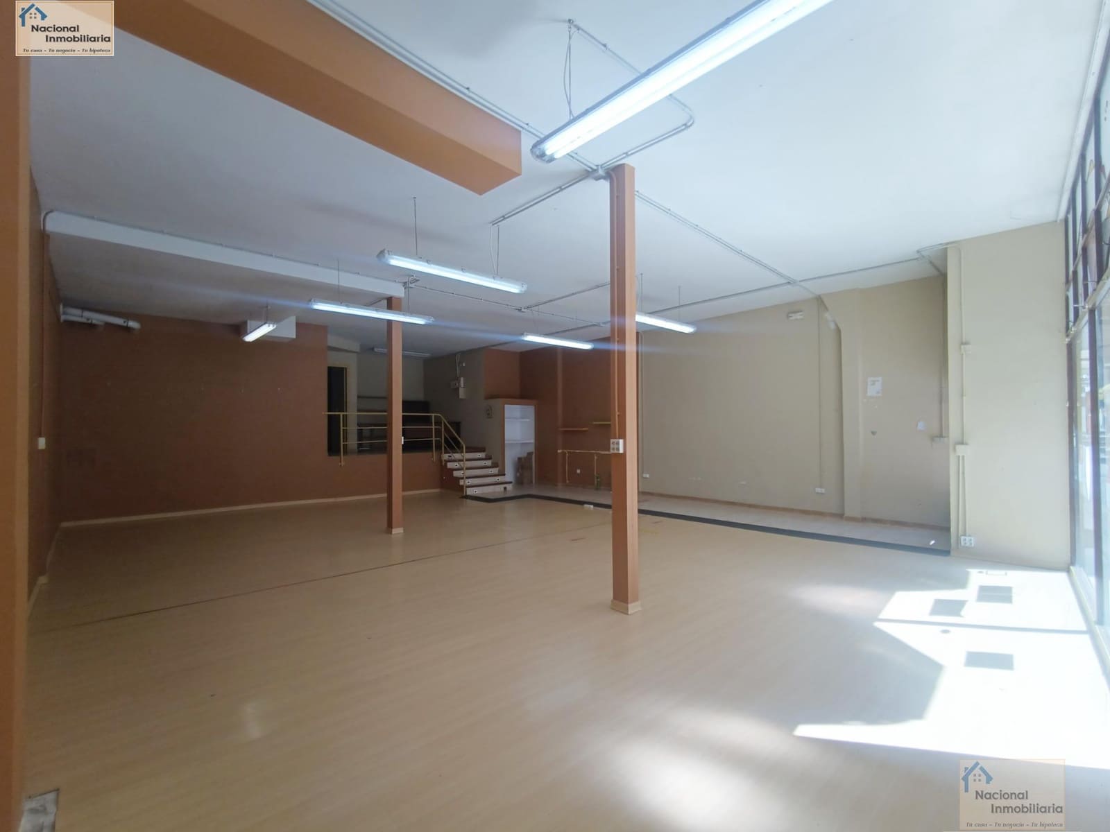 Commercial for rent in Segovia city - € 600 (Ref: 9765355)