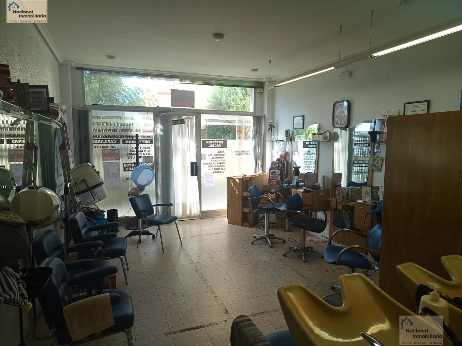 Commercial for rent in Segovia city - € 500 (Ref: 9765356)