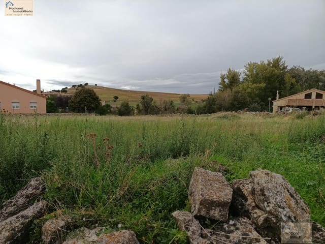 Building Plot for sale in Valdevacas y Guijar - € 18,700 (Ref: 9765359)