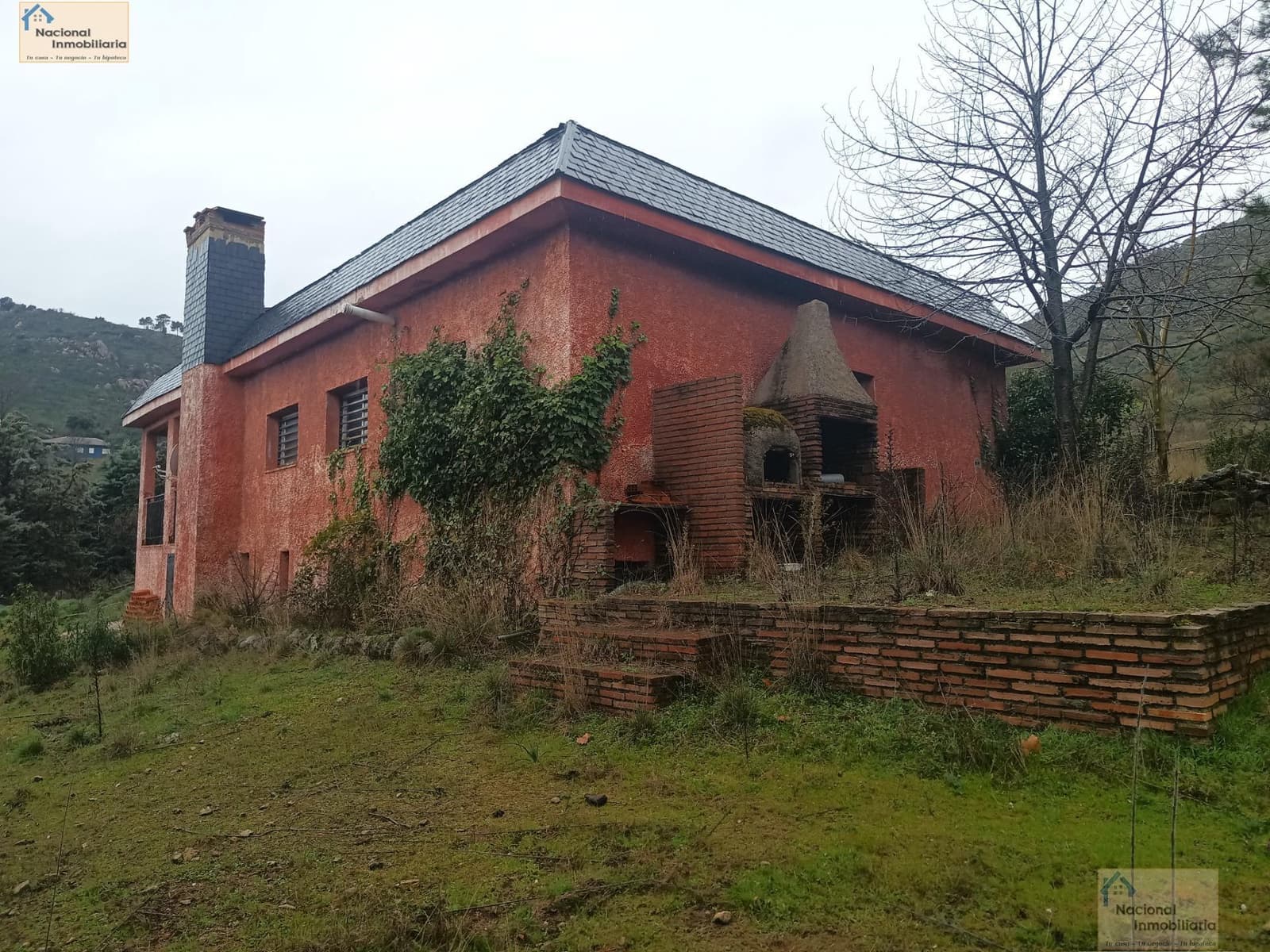 3 bedroom Villa for sale in Robledo de Chavela with garage - € 235,000 (Ref: 9765364)