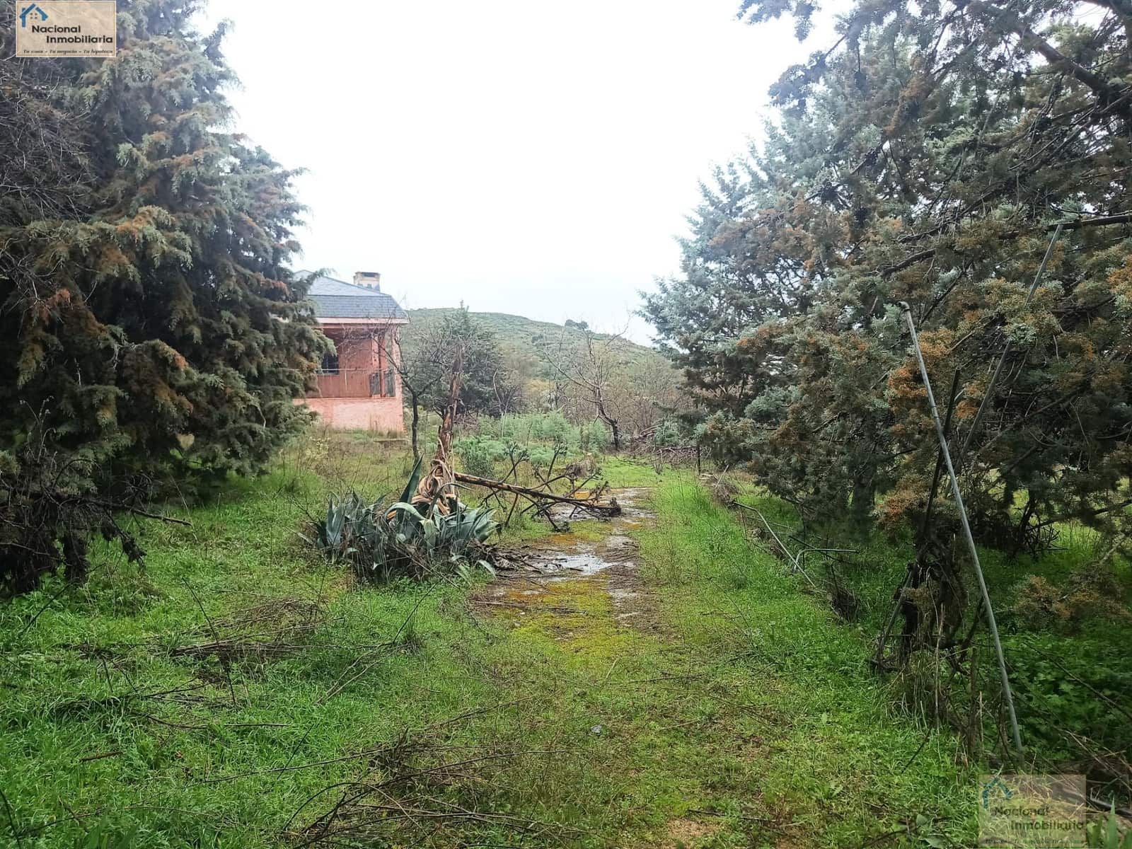 3 bedroom Villa for sale in Robledo de Chavela with garage - € 235,000 (Ref: 9765364)