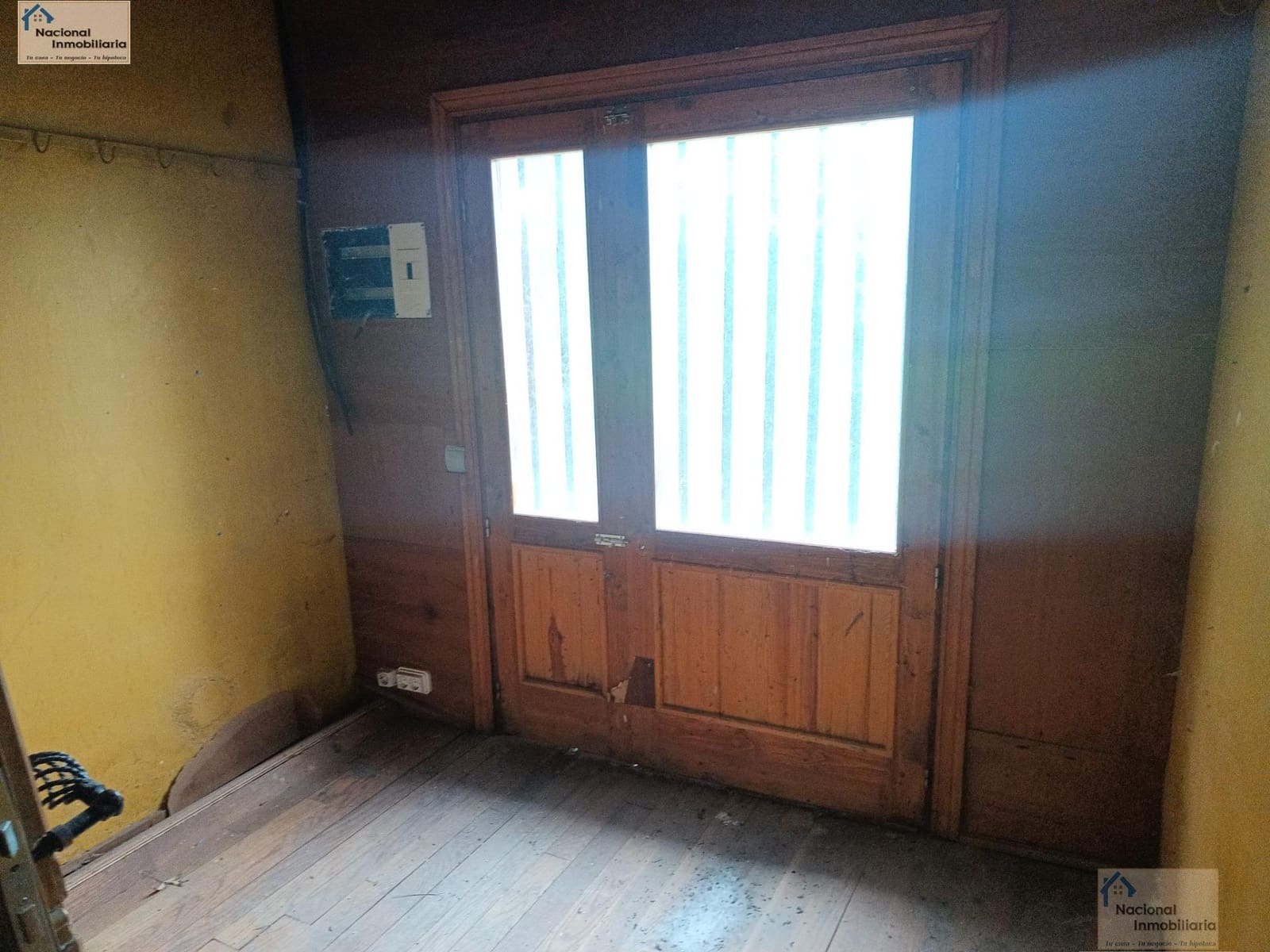 3 bedroom Villa for sale in Robledo de Chavela with garage - € 235,000 (Ref: 9765364)