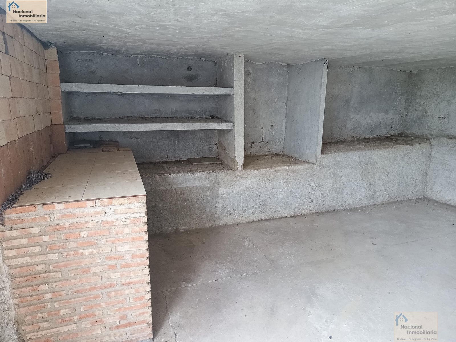 3 bedroom Villa for sale in Robledo de Chavela with garage - € 235,000 (Ref: 9765364)