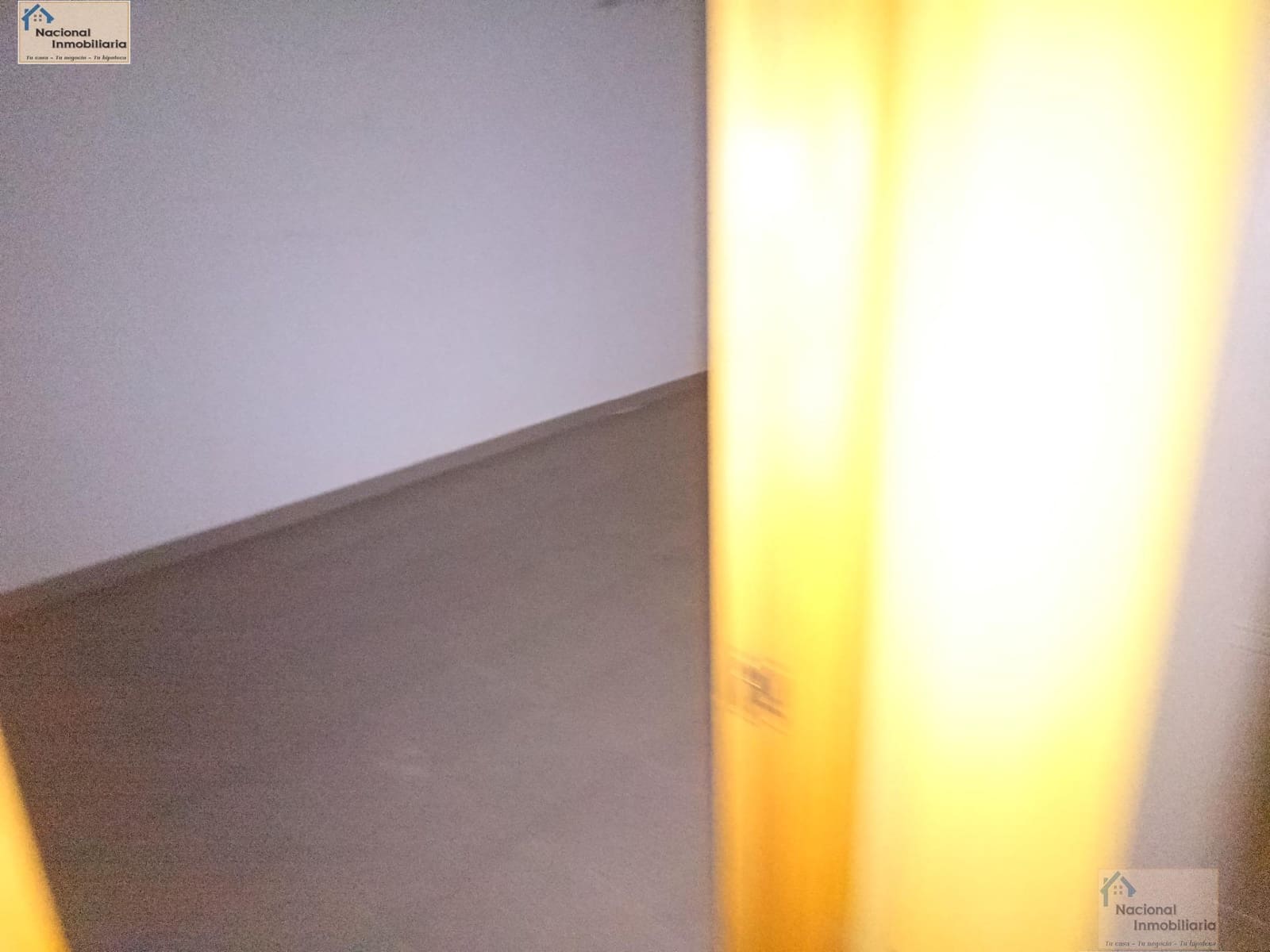 Commercial for sale in Leganes - € 379,000 (Ref: 9765365)