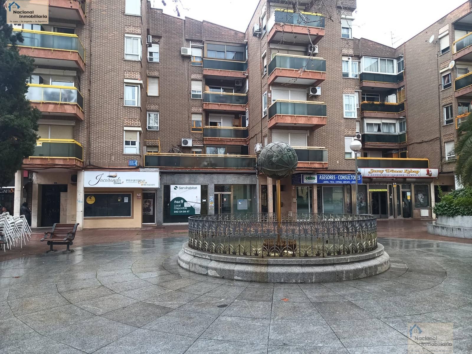 Commercial for sale in Leganes - € 379,000 (Ref: 9765365)