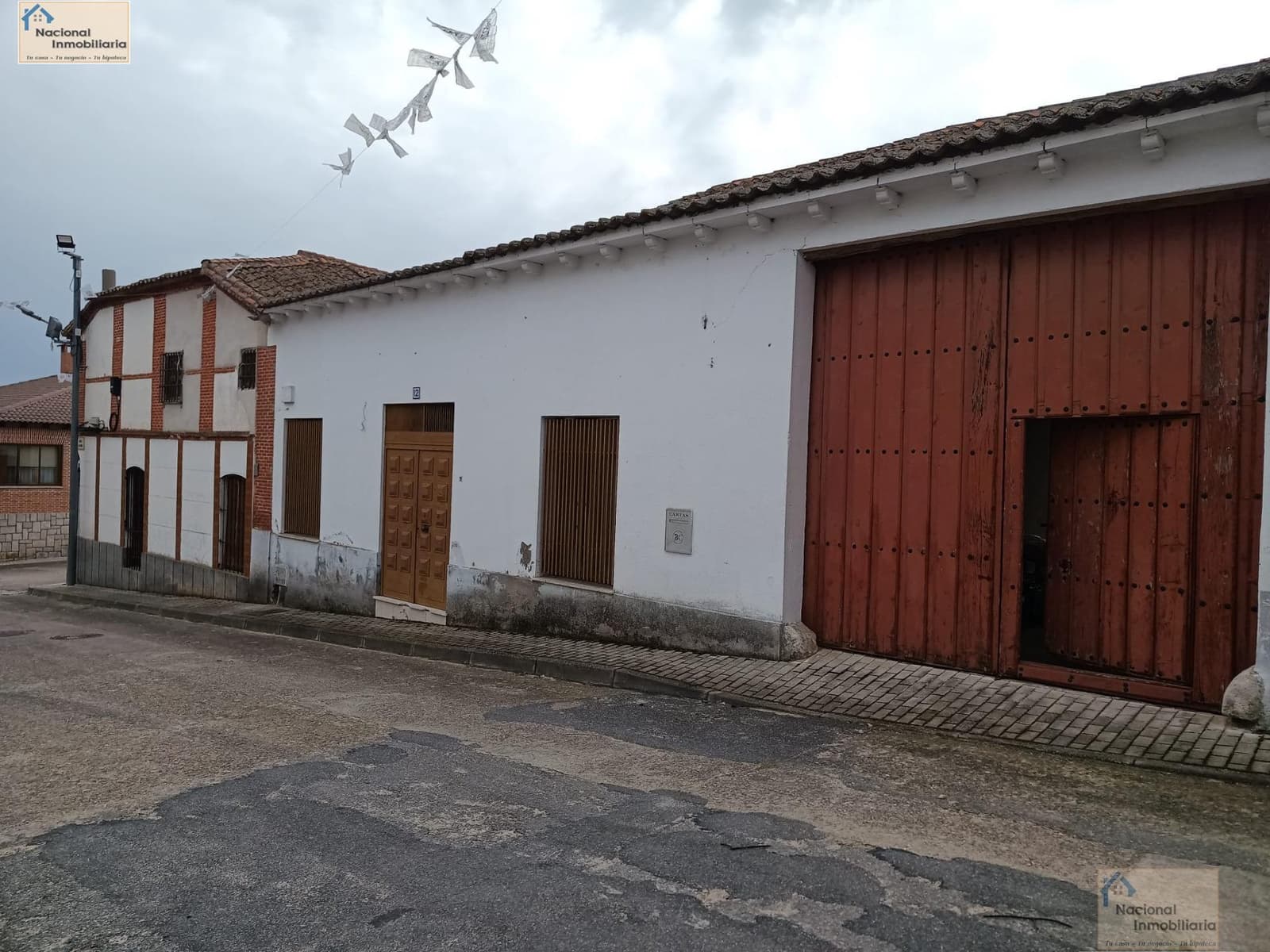 5 soverom Hus til salgs i Fuente de Santa Cruz med garasje - € 60 000 (Ref: 9765366)