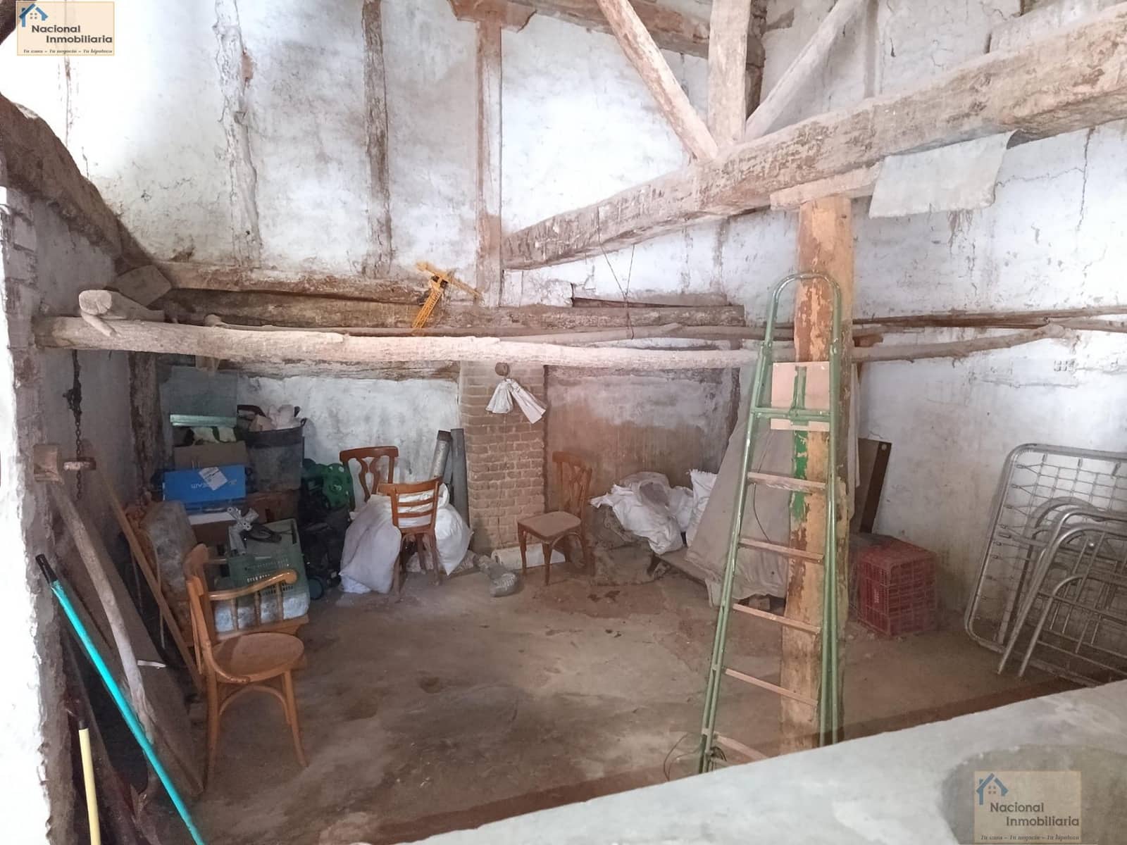 5 soverom Hus til salgs i Fuente de Santa Cruz med garasje - € 60 000 (Ref: 9765366)