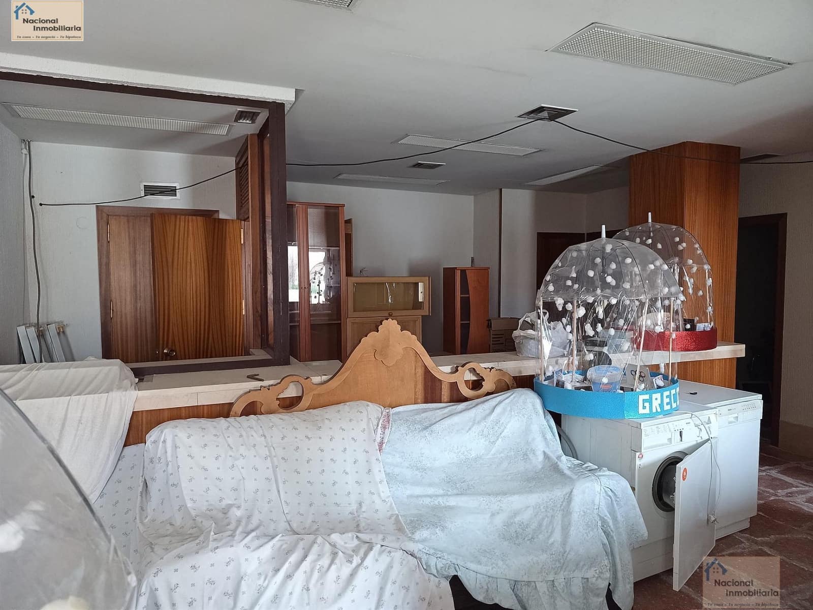 5 soverom Hus til salgs i Fuente de Santa Cruz med garasje - € 60 000 (Ref: 9765366)