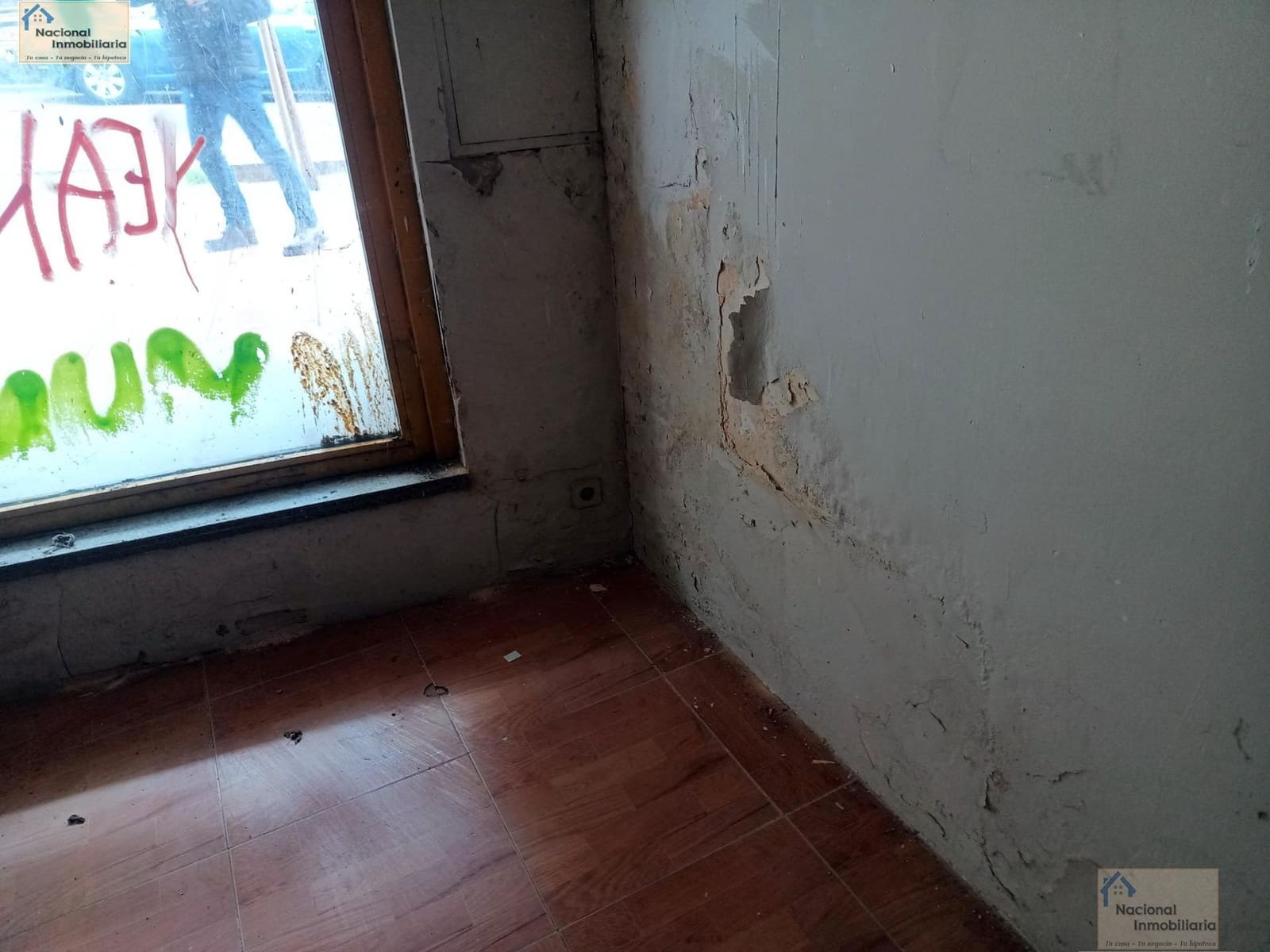 Commercial for sale in Alcobendas - € 395,000 (Ref: 9765367)