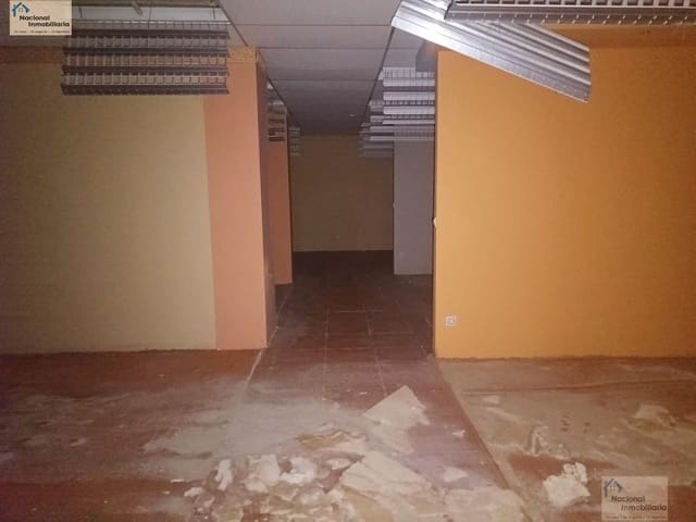 Erhverv til salg i Alcobendas - € 395.000 (Ref: 9765367)