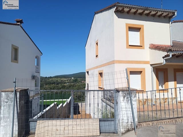 4 soveværelse Villa til salg i Arenas de San Pedro med garage - € 168.000 (Ref: 9765369)