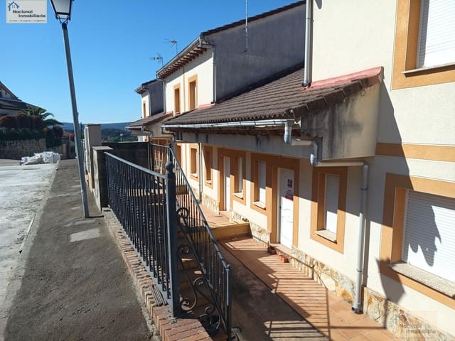 4 soveværelse Villa til salg i Arenas de San Pedro med garage - € 168.000 (Ref: 9765369)