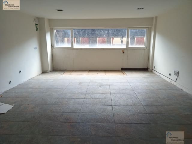 Commercial for sale in Valladolid city - € 295,500 (Ref: 9765370)