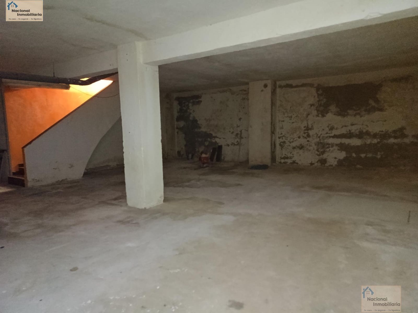 Commercial for sale in Valladolid city - € 295,500 (Ref: 9765370)