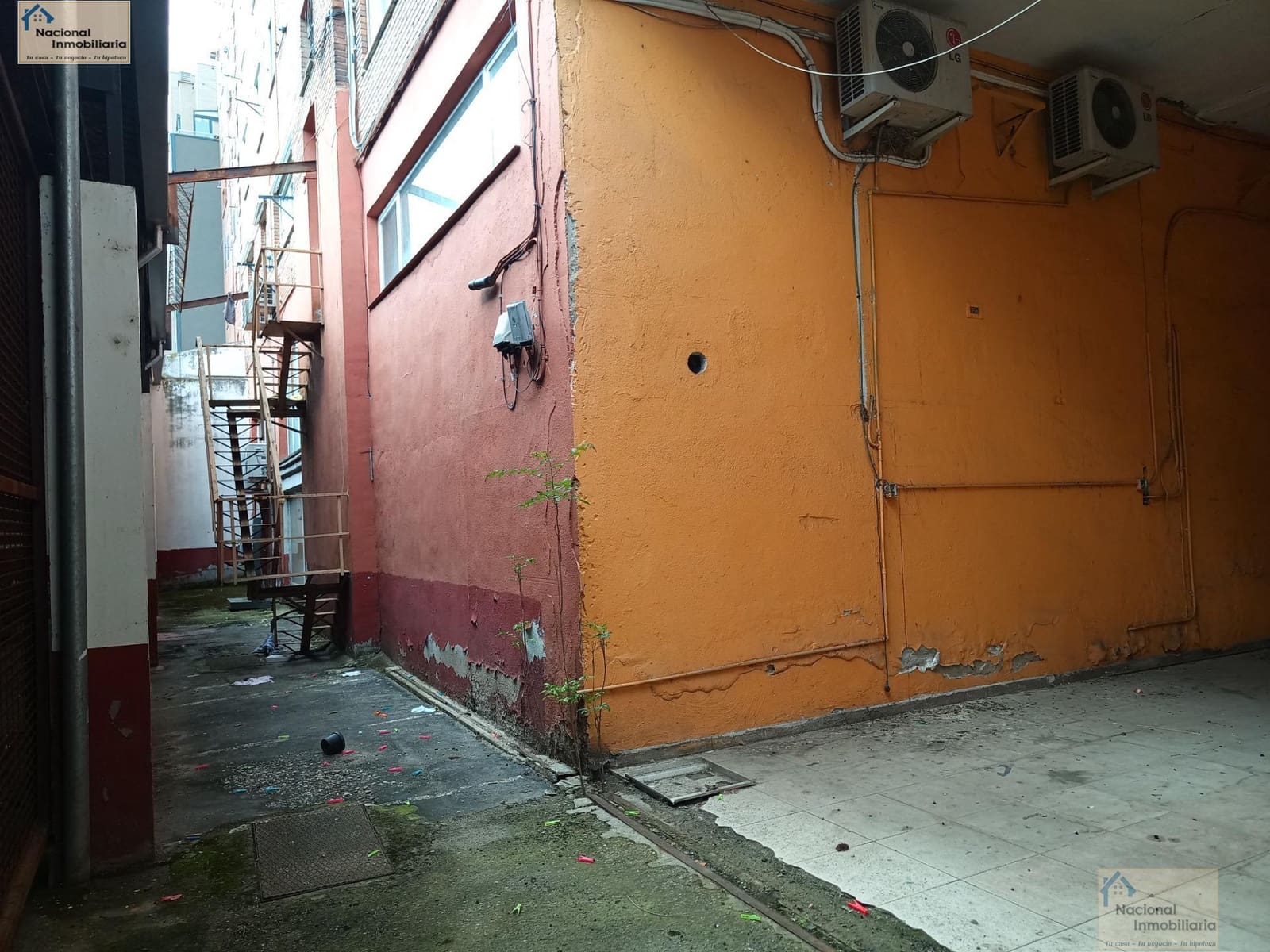 Commercial for sale in Valladolid city - € 295,500 (Ref: 9765370)