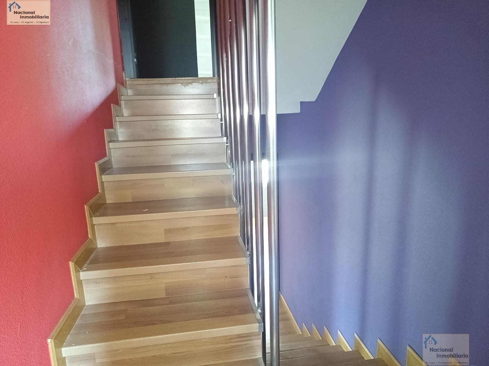 6 bedroom Semi-detached Villa for sale in Villares de la Reina with pool garage - € 295,000 (Ref: 9765371)