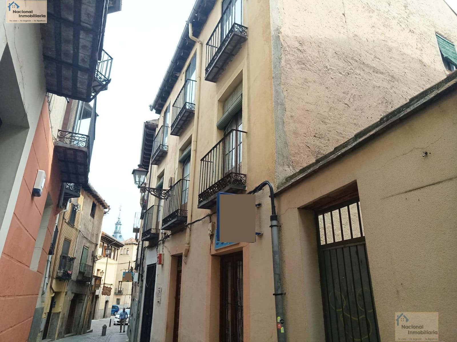 12 soverom Hus til salgs i Segovia by - € 650 000 (Ref: 9765372)