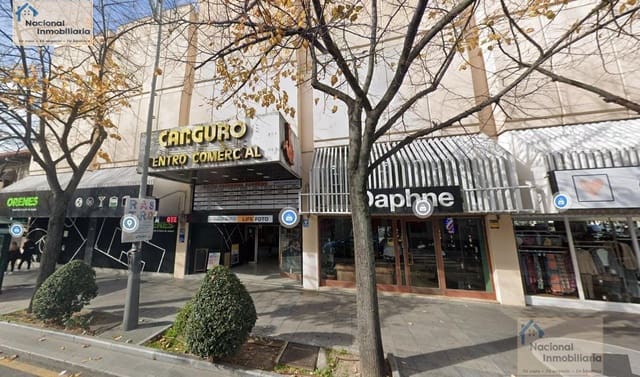 Commercial for sale in Collado Villalba - € 200,000 (Ref: 9765373)