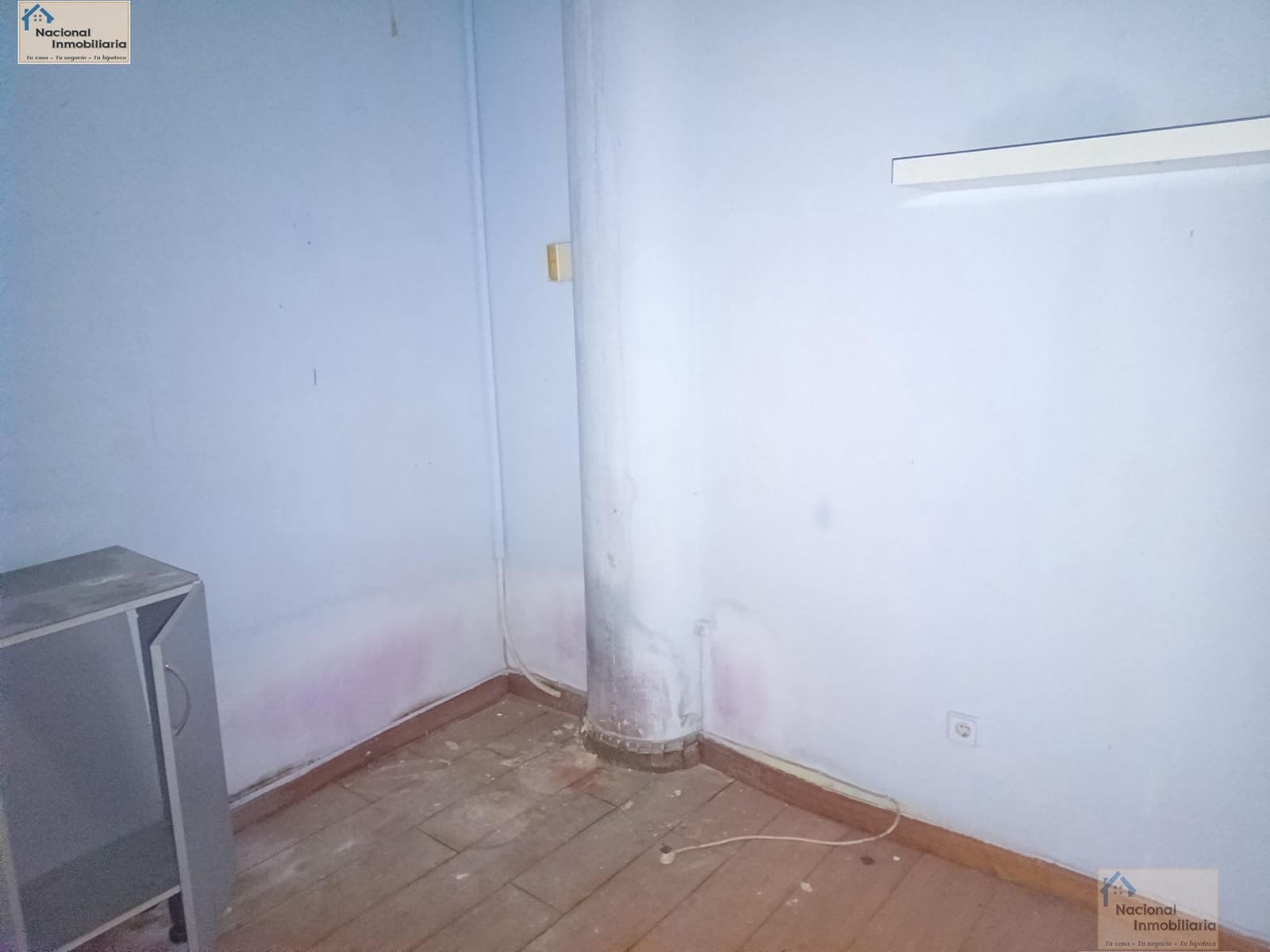 Commercial for sale in Collado Villalba - € 200,000 (Ref: 9765373)